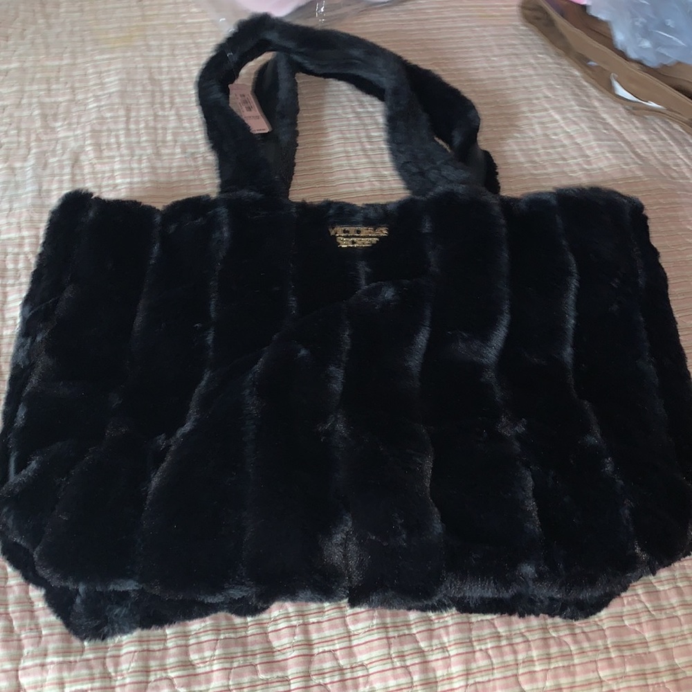 VS VELVET TOTE